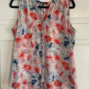 Floral sleeveless shirt, size S